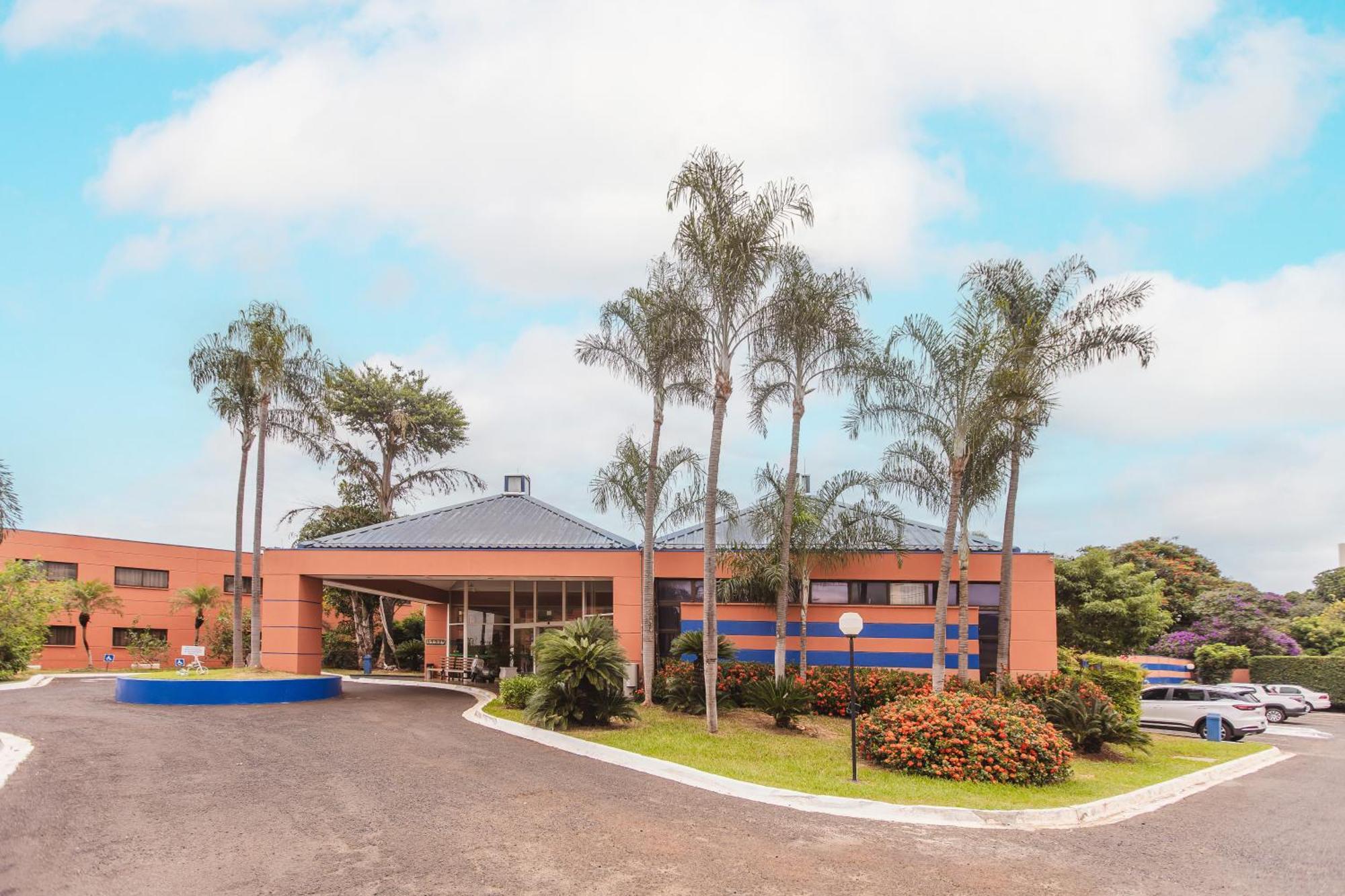 Hotel Golden Park Ribeirao Preto By Nacional Inn Экстерьер фото